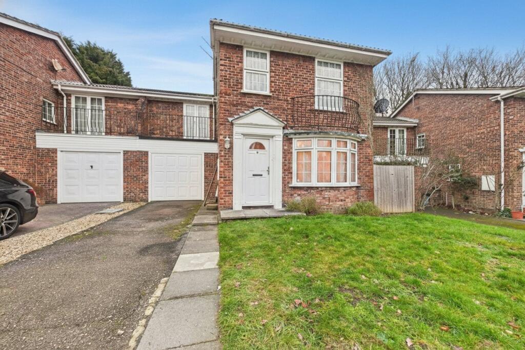 Main image of property: Hinstock Close, Farnborough, Hampshire, GU14