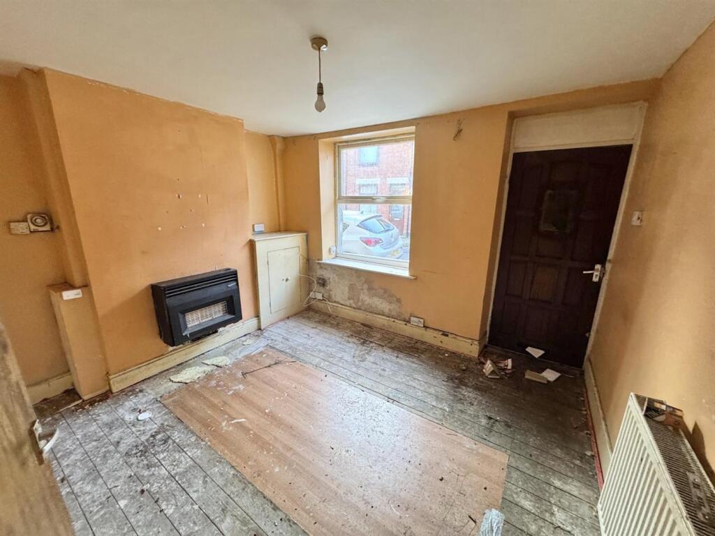 Chatsworth Street, Sutton-In-Ashfield photo 3