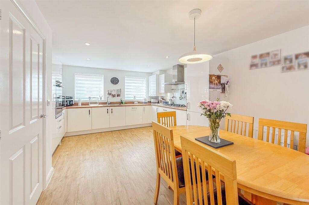 House in Littlehampton, Hampton Park, Wick - View 3