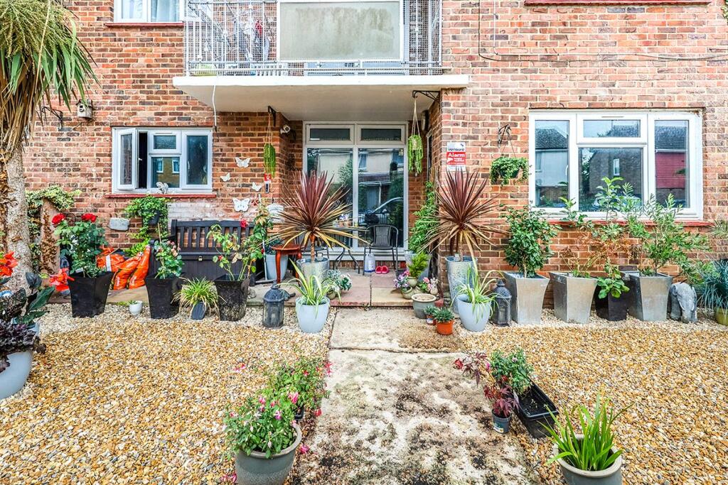 Main image of property: Tennyson Crescent, Waterlooville, Hampshire, PO7