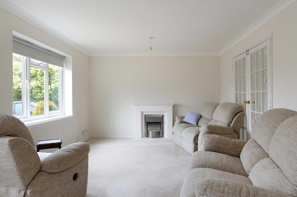 Farmers Way, Seer Green, Beaconsfield, Buckinghamshire, HP9 photo 4