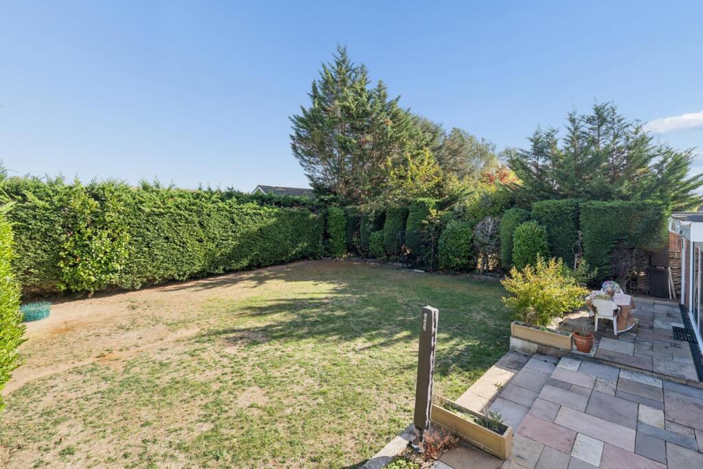 House in Slough - View 3