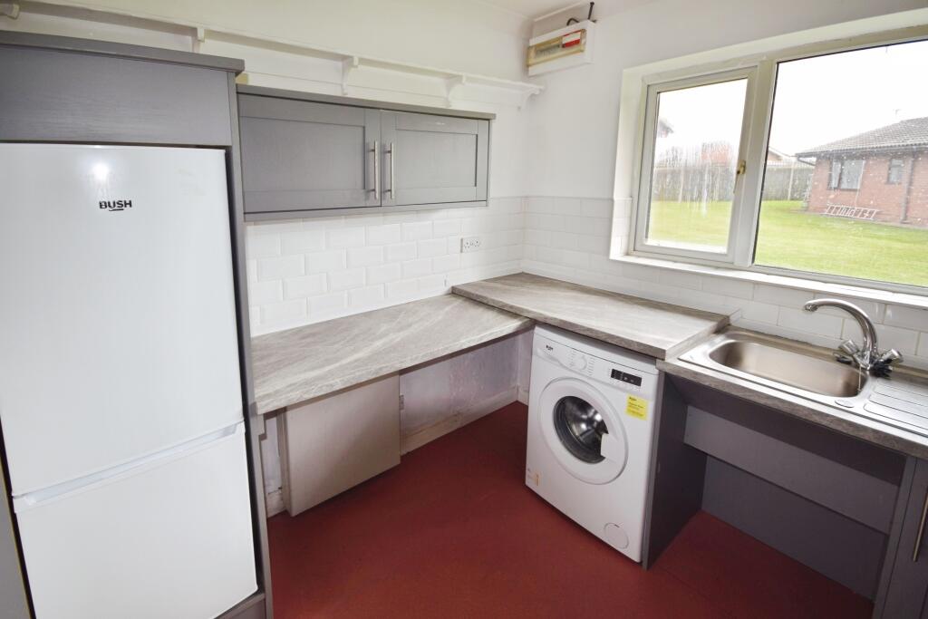 Eastfield Park, Chapel St Leonards, PE24 photo 3