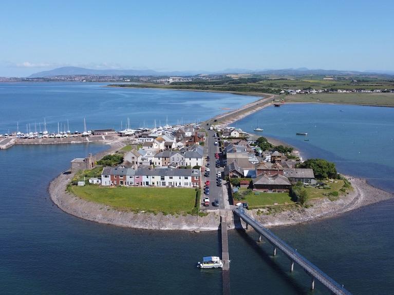 Main image of property: Marine Terrace, Roa Island, Barrow-in-furness, Westmorland And Furness