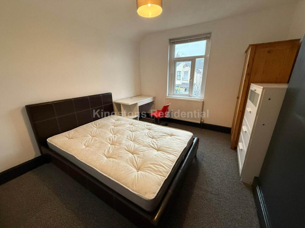 House in Cardiff - More