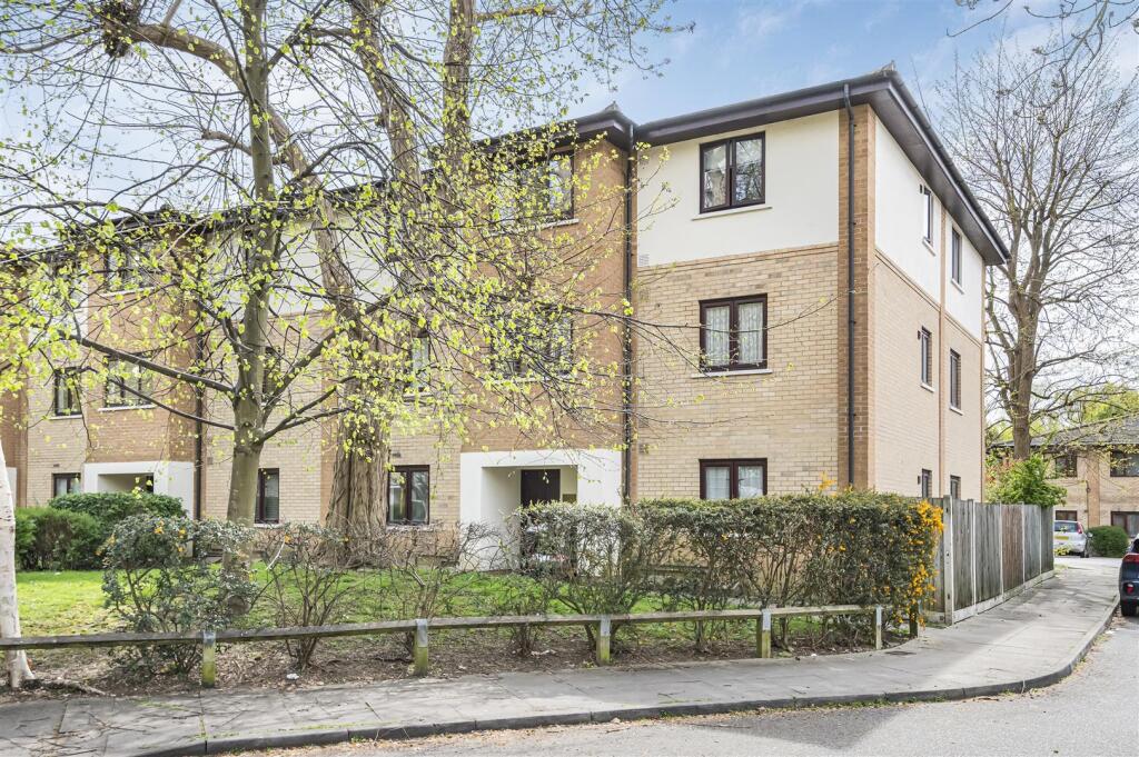 Main image of property: Danebury Avenue, Putney, SW15