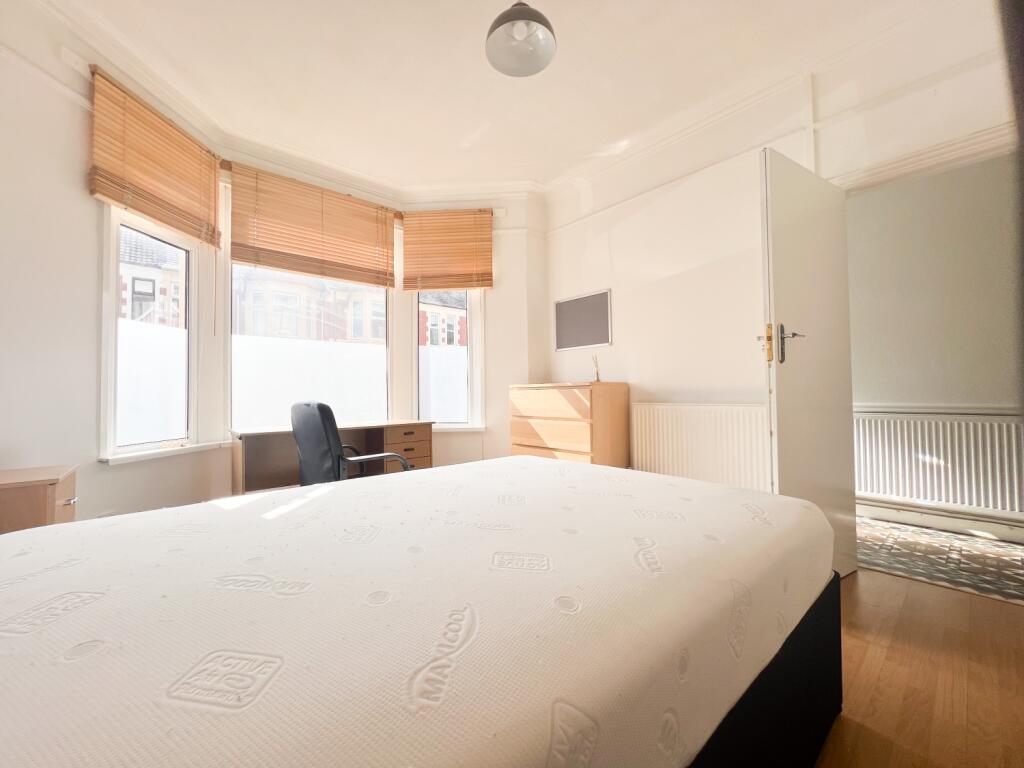 House in Cardiff, Cathays - View 5