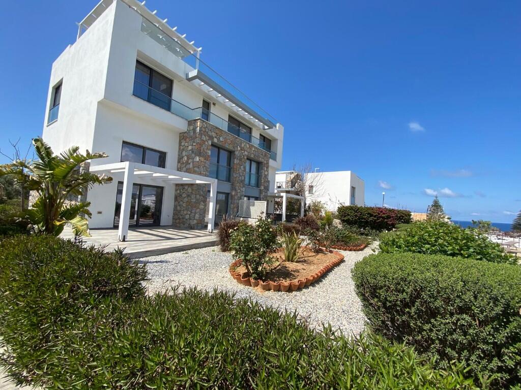 Main image of property: Küçükerenköy, Girne