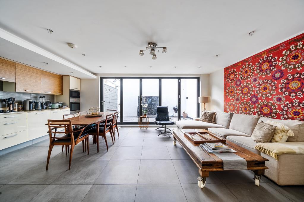 Main image of property: Brompton Mews, Finchley, N12