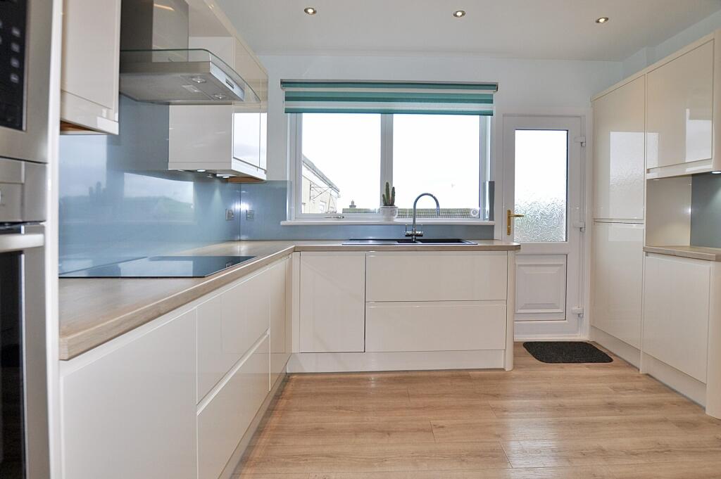 7 Kyles View, Largs, KA30 9ET photo 3