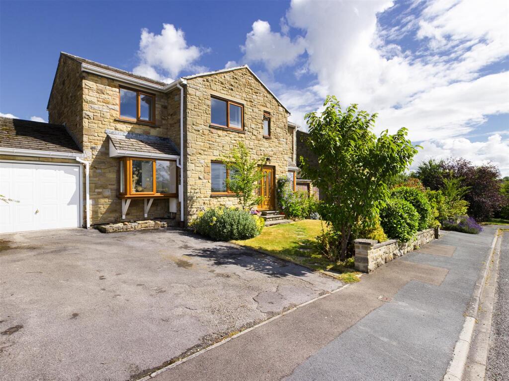 Main image of property: 3 Bolton Court, Leyburn DL8 5HS