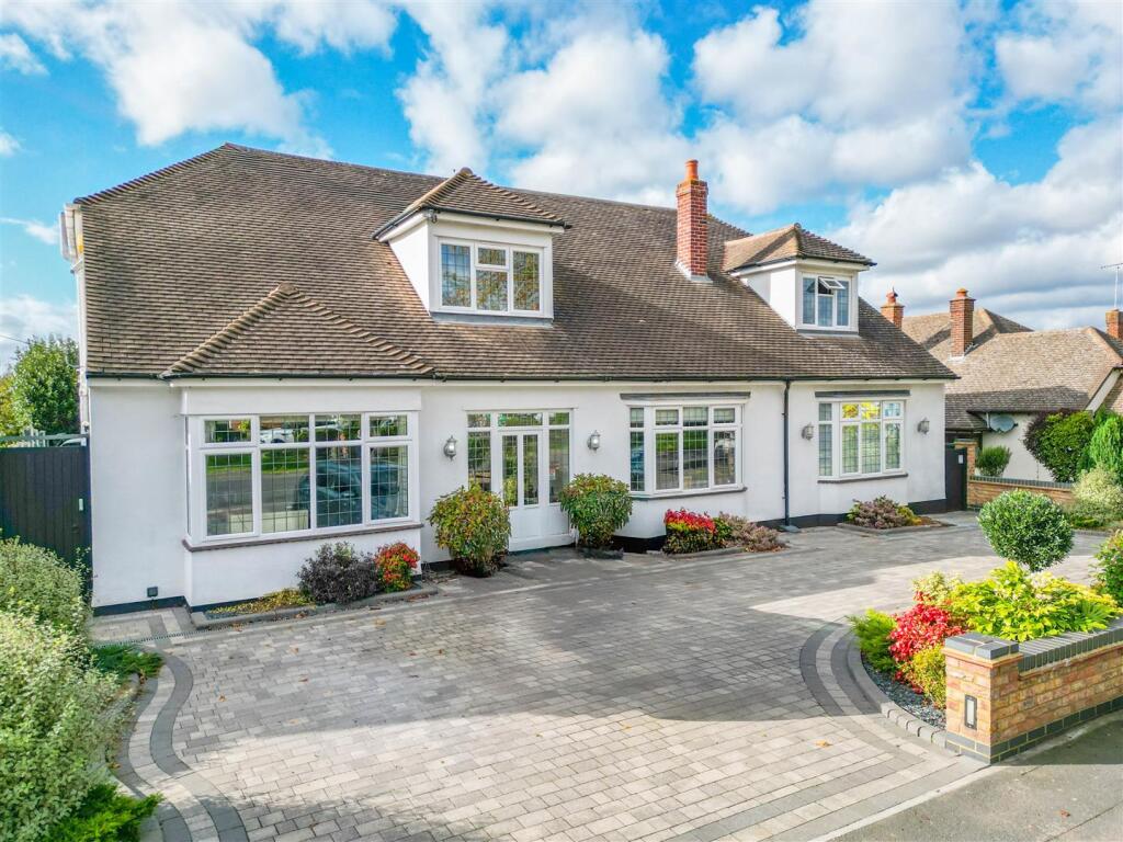 Main image of property: THORPE HALL AVENUE, Thorpe Bay