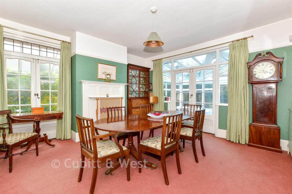 Warblington Avenue, Havant, Hampshire - View 6