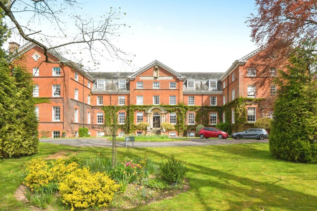 Main image of property: Montfort College, Botley Road, Romsey, Hampshire, SO51