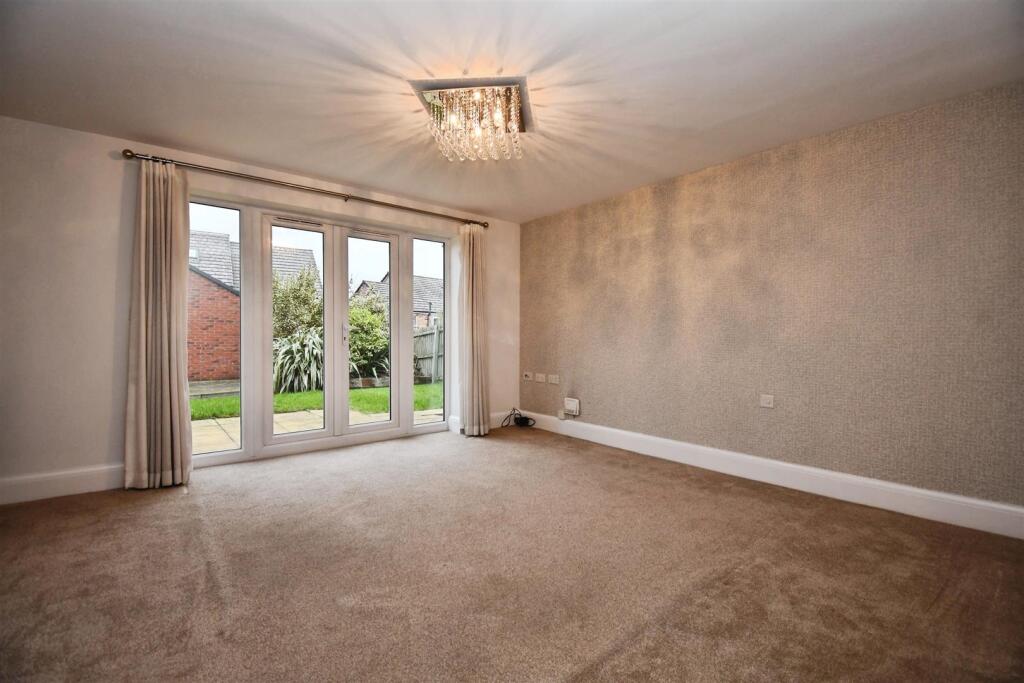Mulberry Avenue, Beverley photo 4