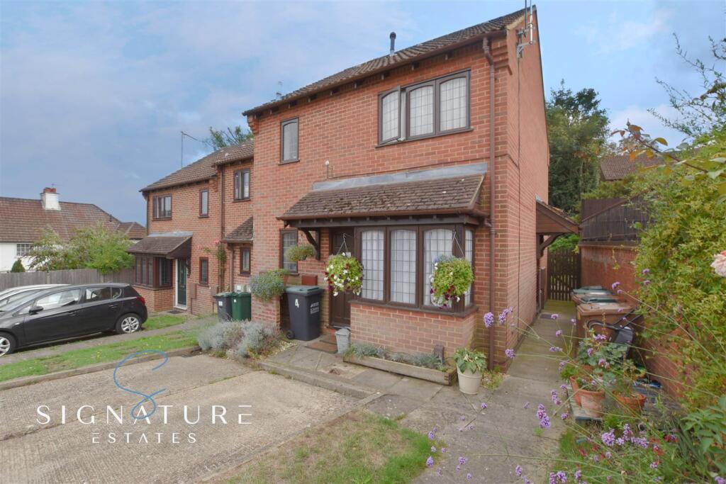 Main image of property: Creasy Close, Abbots Langley