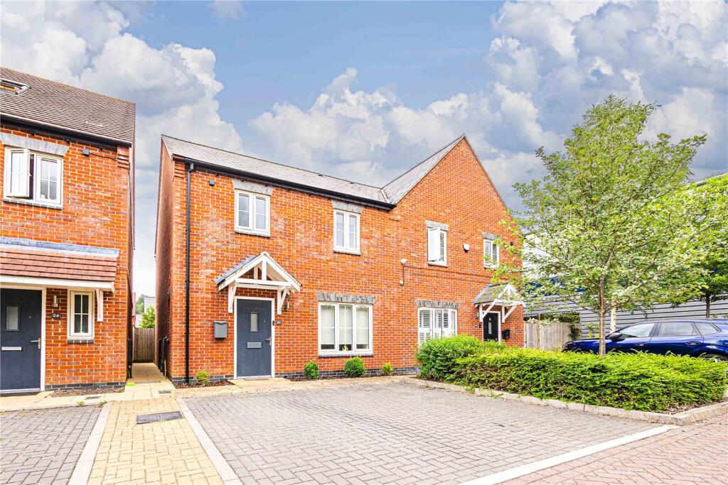 Main image of property: Horseshoe Close, Bourne End, Hemel Hempstead, Hertfordshire, HP1