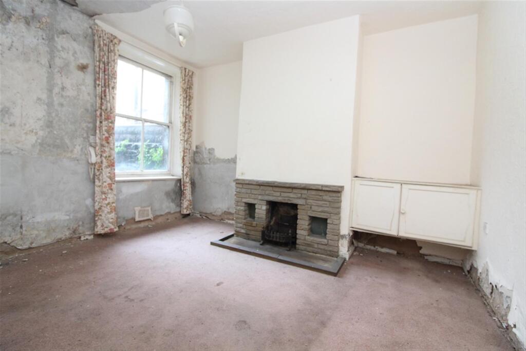 House in Preston - View 3