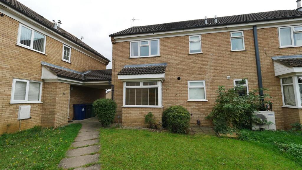 Main image of property: Gainsborough Drive, St Ives