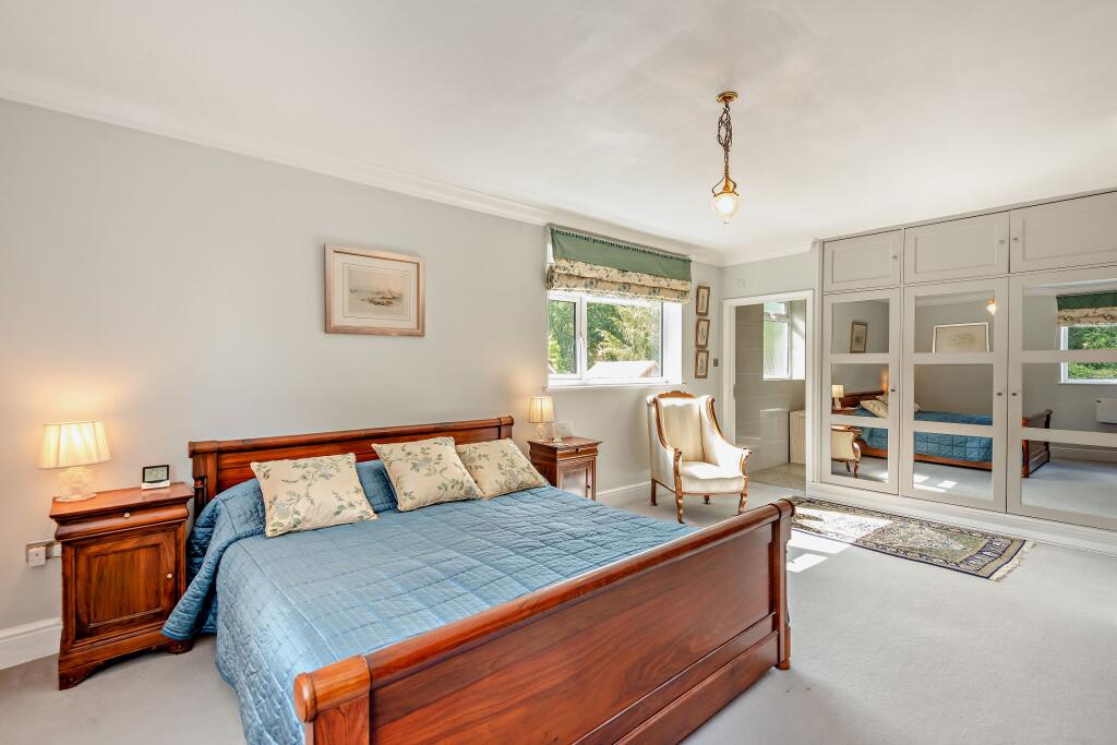 Apartment in Slough, Sunninghill and Ascot - View 5