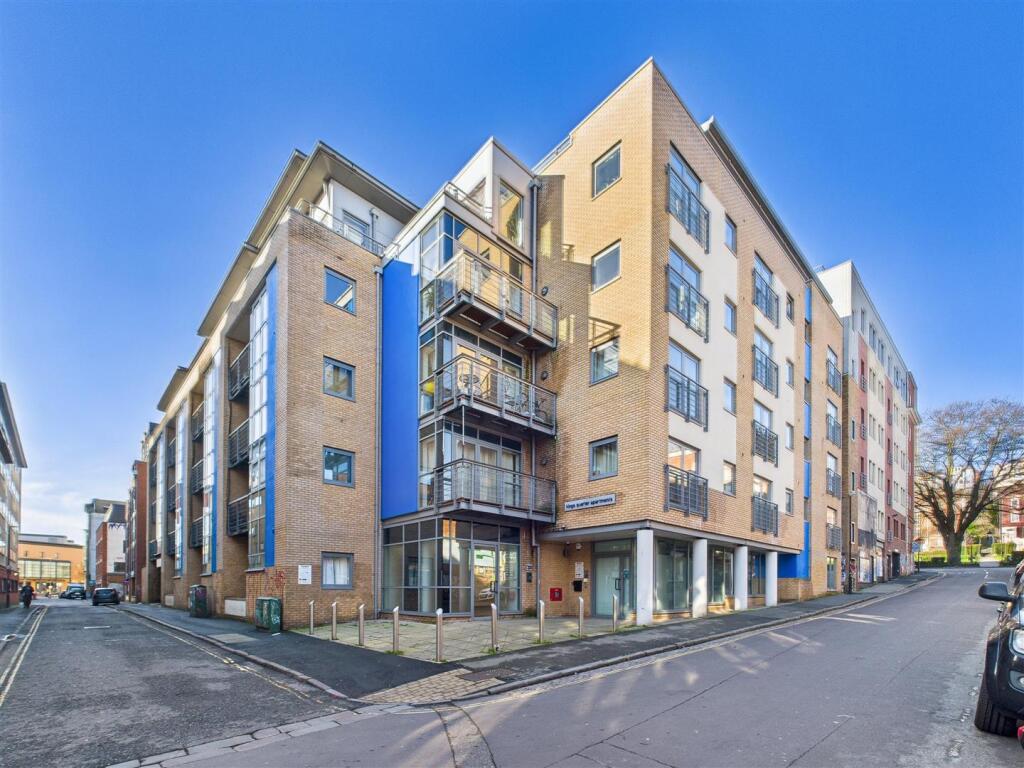 Main image of property: Kings Quarter Apartments, King Square Avenue, Bristol