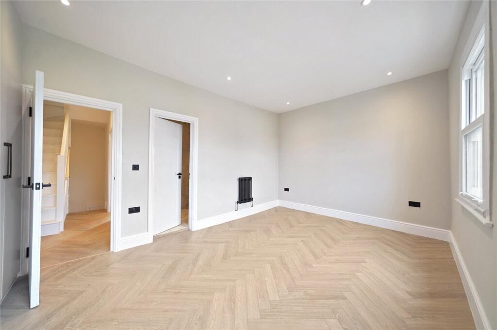 Thurlow Hill, London, SE21 photo 4