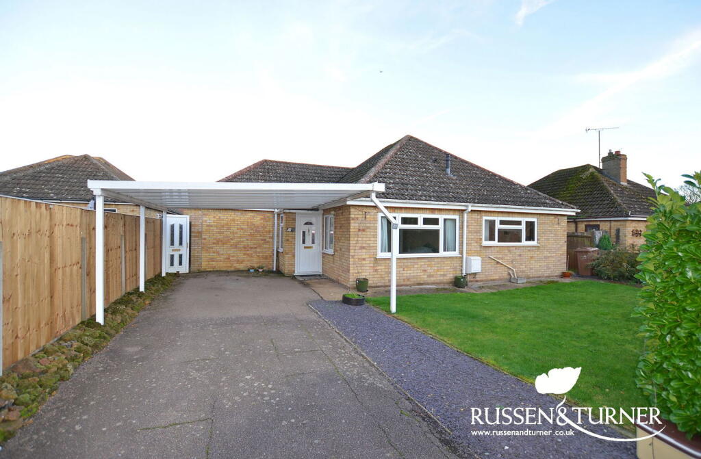 2-bed detached on Common Close, West Winch, £259,995
