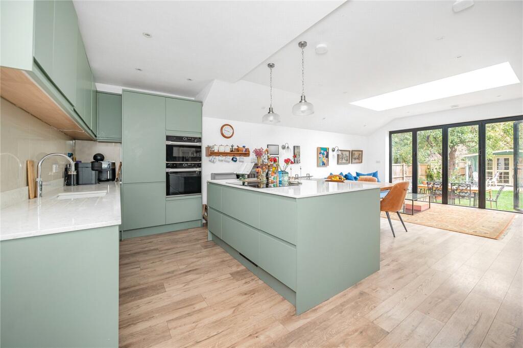 House in London - More