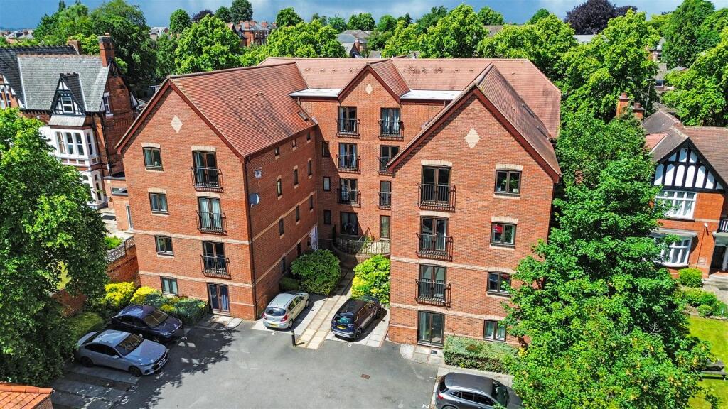 Main image of property: Vivian Avenue, Sherwood Rise, Nottingham