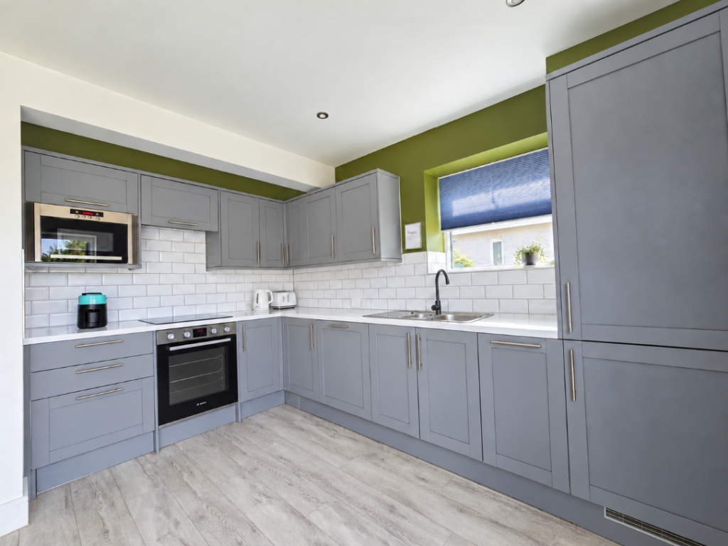 House in Castle Point, Thundersley - View 5