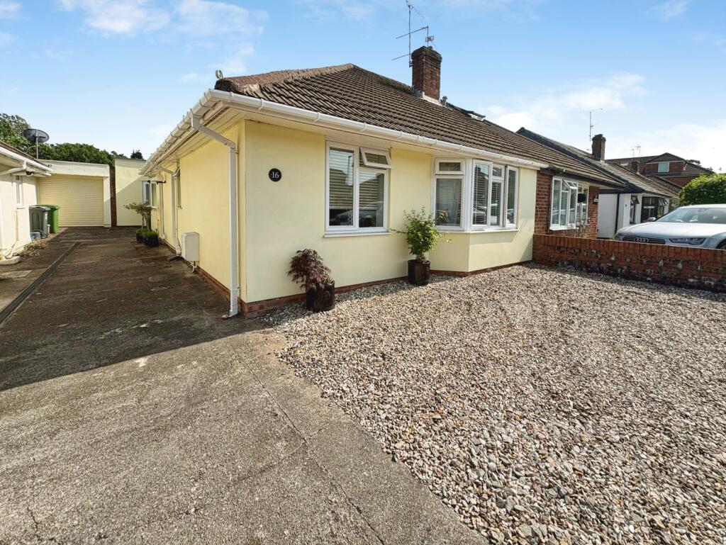 Main image of property: The Fairway, Cardiff