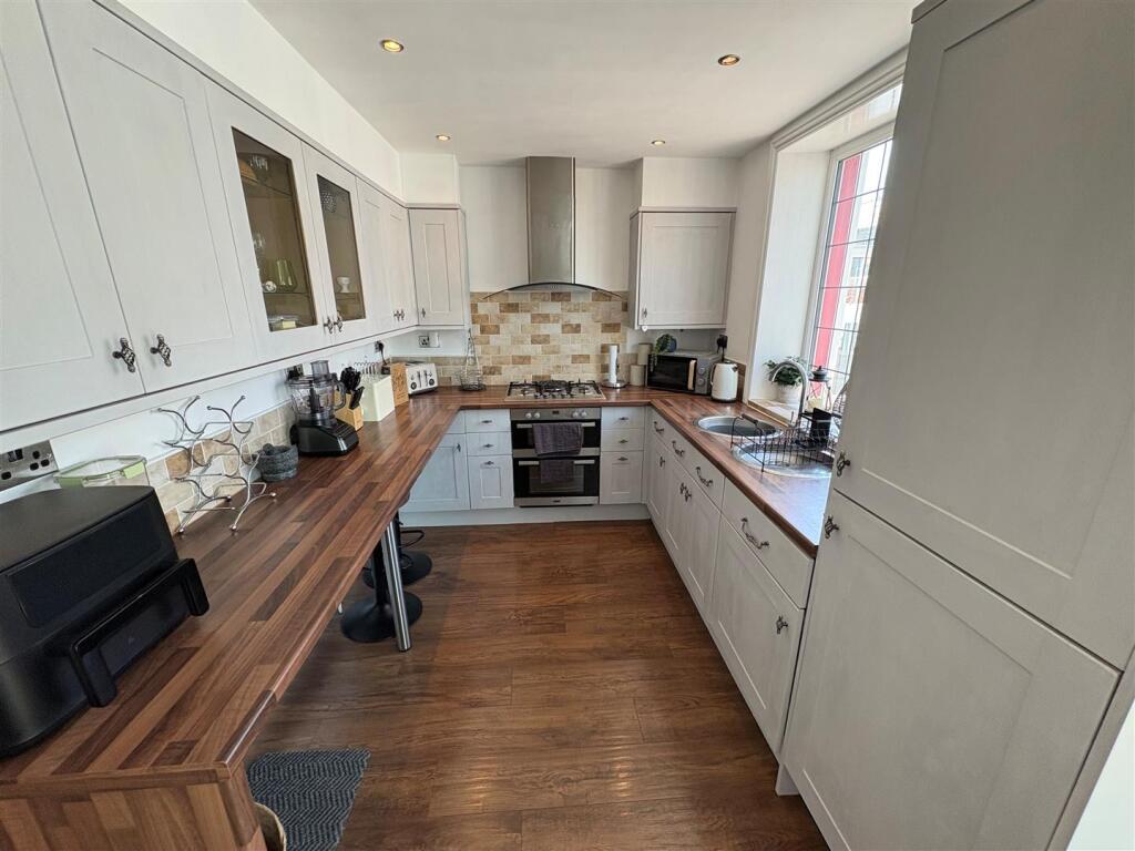 Additional image 3 of Westfield Terrace, Clayton, Bradford