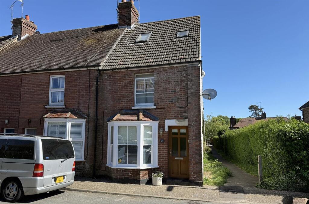 Main image of property: Woodview, Arundel