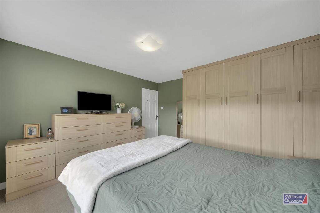 Additional image 20 of Walker Close, Glusburn