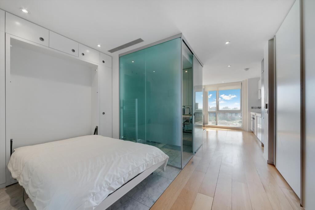 Studio flat for rent