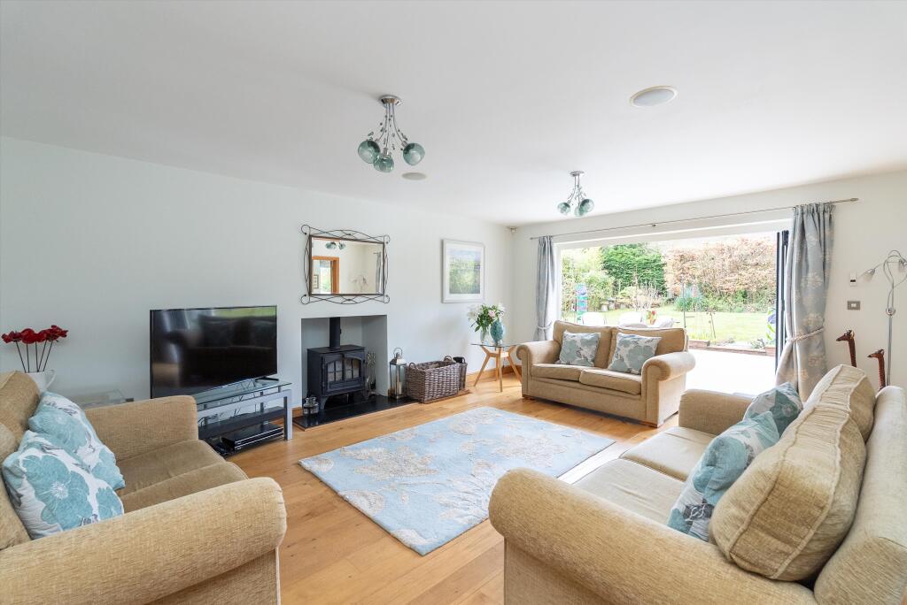 Burnhams Road, Little Bookham, Leatherhead, Surrey, KT23 - More