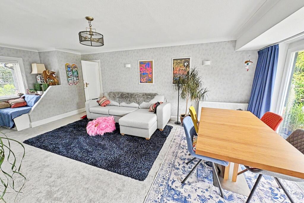 Apartment in Bournemouth, Boscombe - View 5