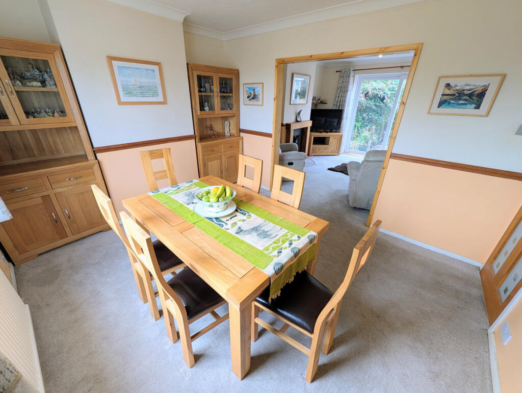 House in Ryde, St Helens - More
