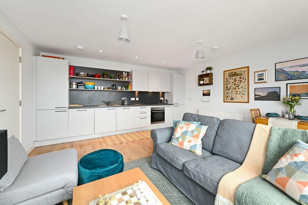 24/22 Pillans Place, Leith, Edinburgh, EH6 7DE photo 4