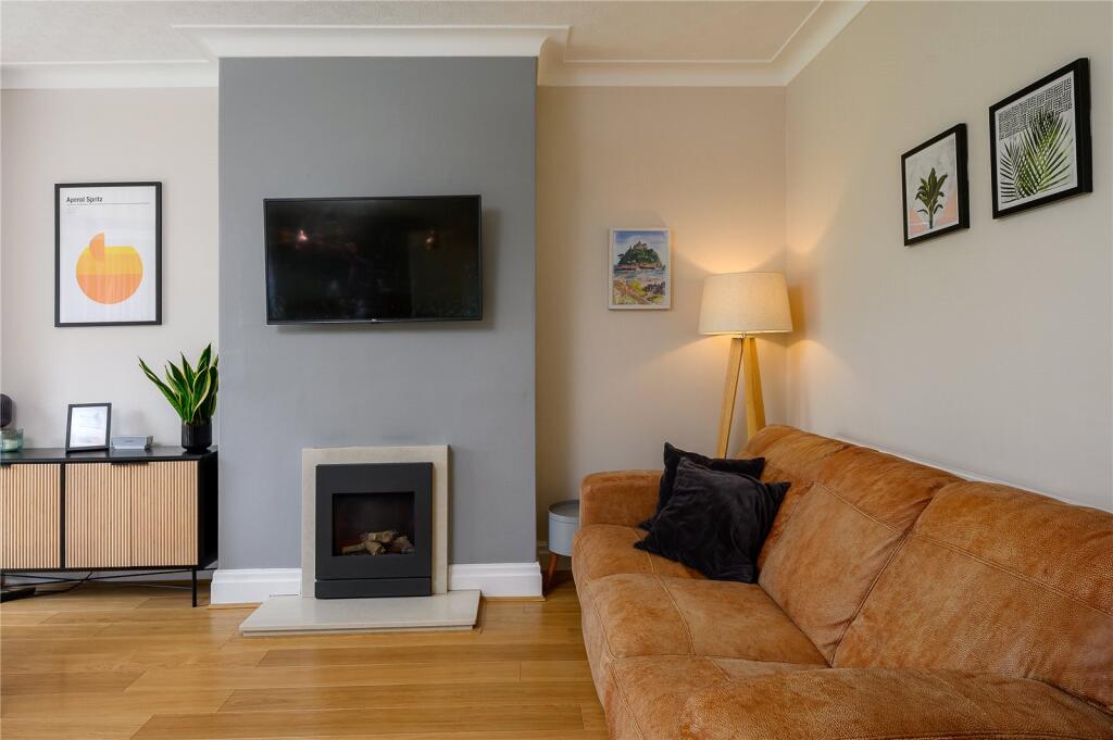 Kingswood Grove, Roundhay, Leeds, LS8 photo 4