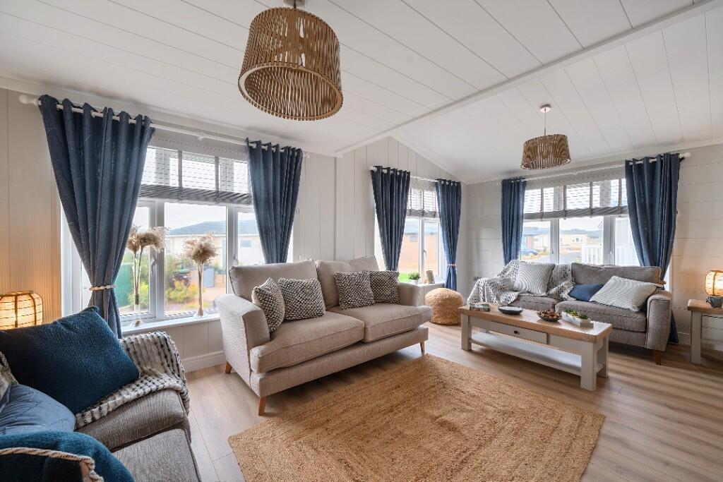 House in Southampton - View 4