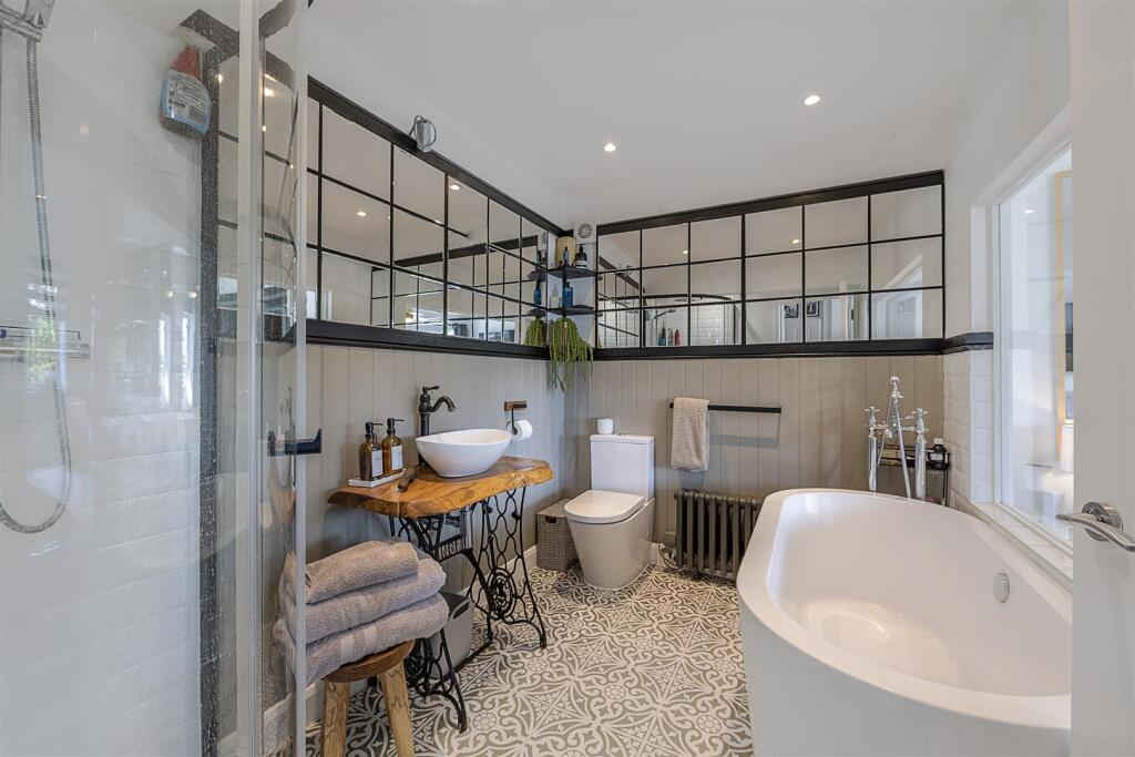 Additional image 8 of Old Watling Street, Flamstead, St. Albans