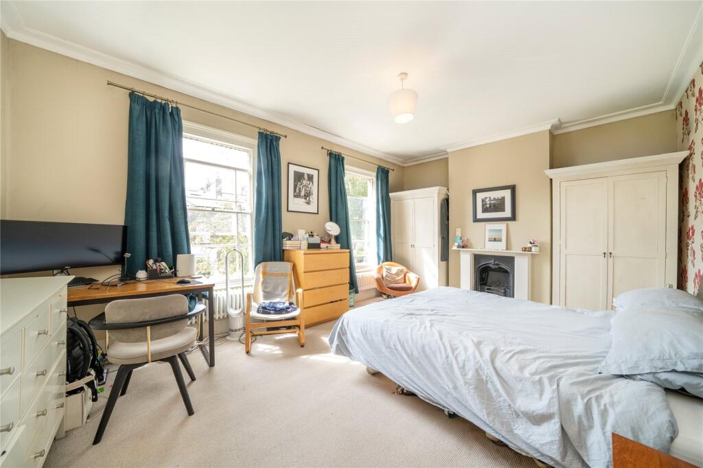 House in London - More