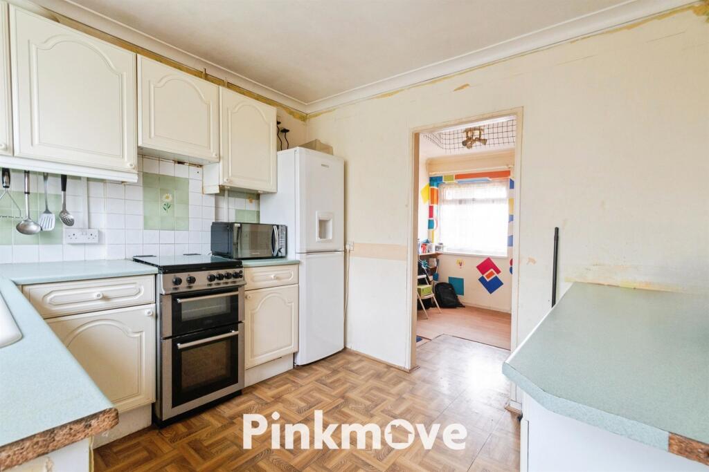 House in Newport, Ringland - View 4