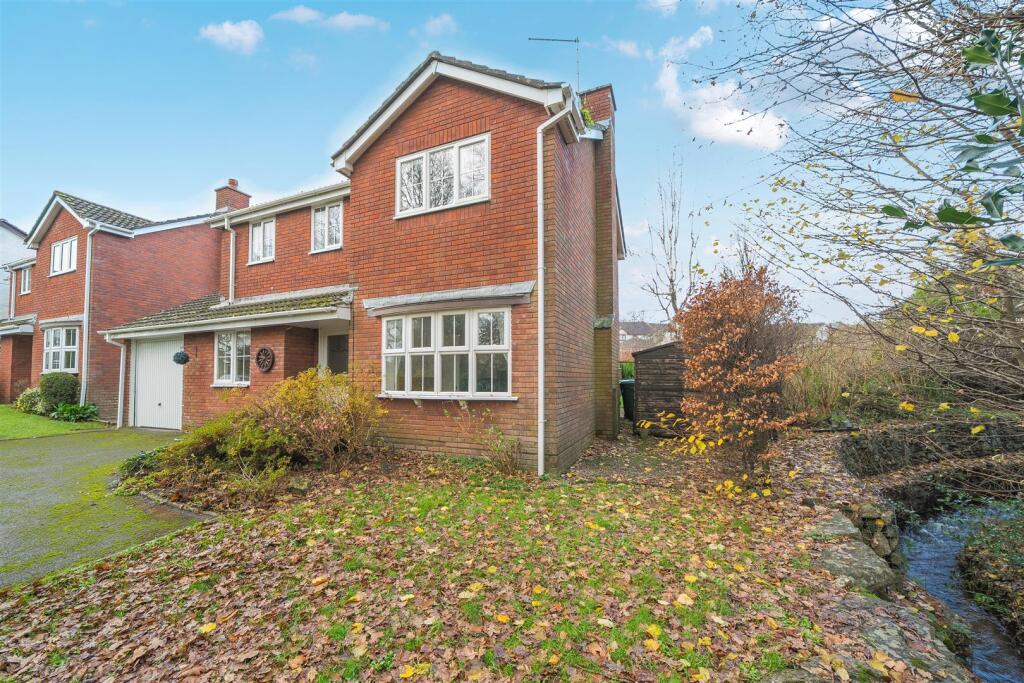 Holtwood Drive, Ivybridge photo 2