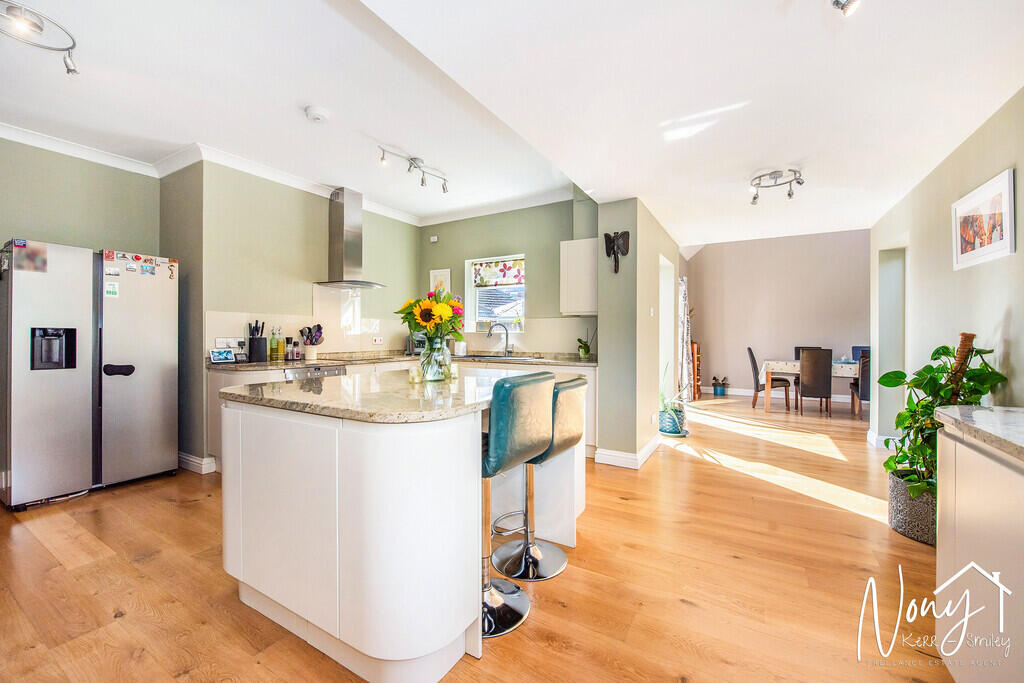 House in Winchester, Harestock, Weeke - View 5