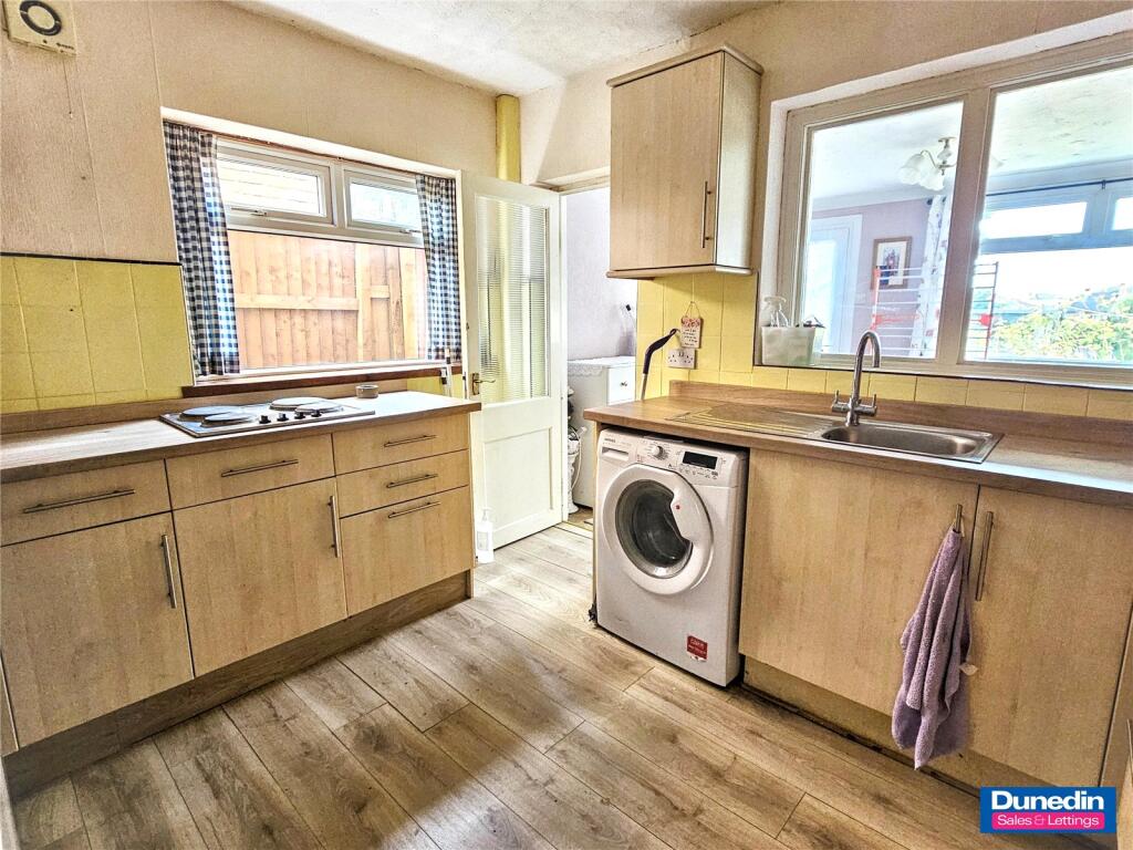 Kendal Rise Road, Rednal, Birmingham, B45 - View 5
