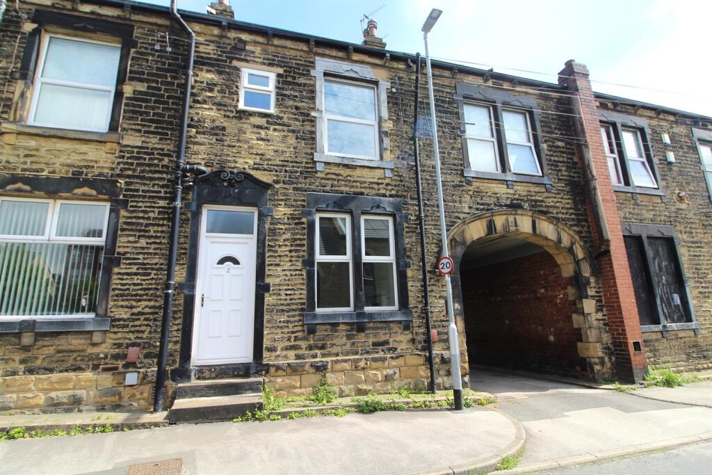 Main image of property: 2 South Parade, Morley, Leeds