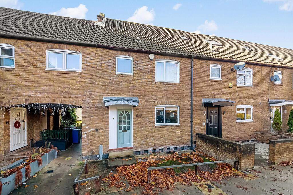 Main image of property: Redwood Close, Surrey Quays, SE16