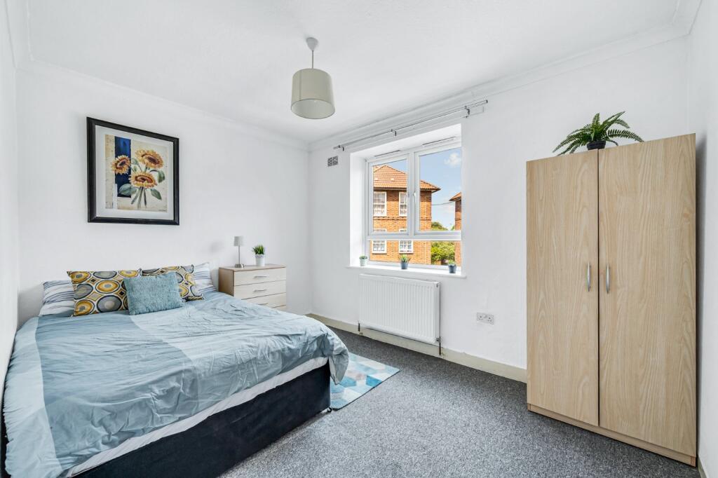 Apartment in London - View 5